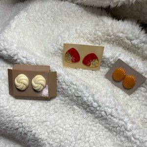 *Vintage* Lot of 3 pairs of earrings